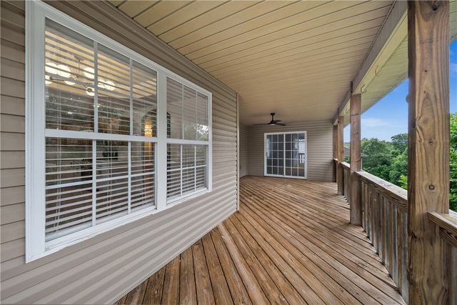8 Faye Lane, Bella Vista, AR 72714