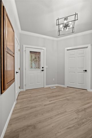 8 Faye Lane, Bella Vista, AR 72714