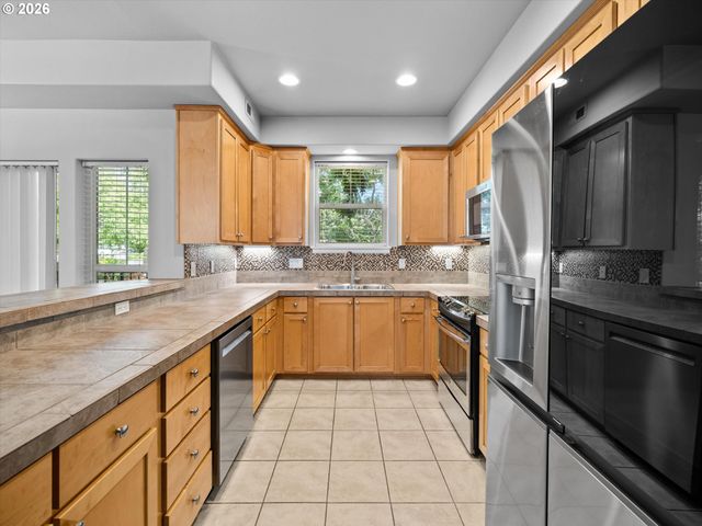 10855 Sw 130TH Ave, Portland, OR 97223