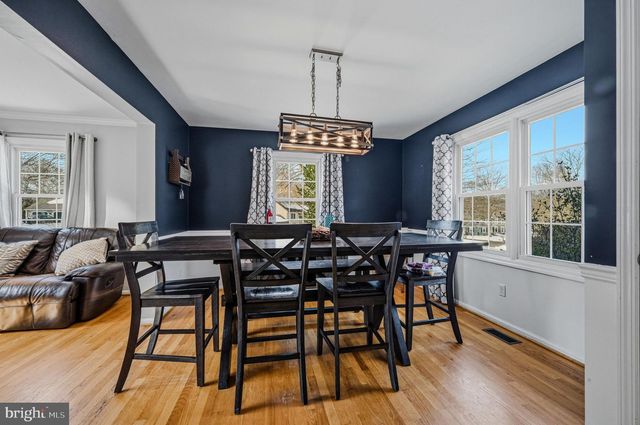 21 FARMINGDALE LN, Newark, DE 19711