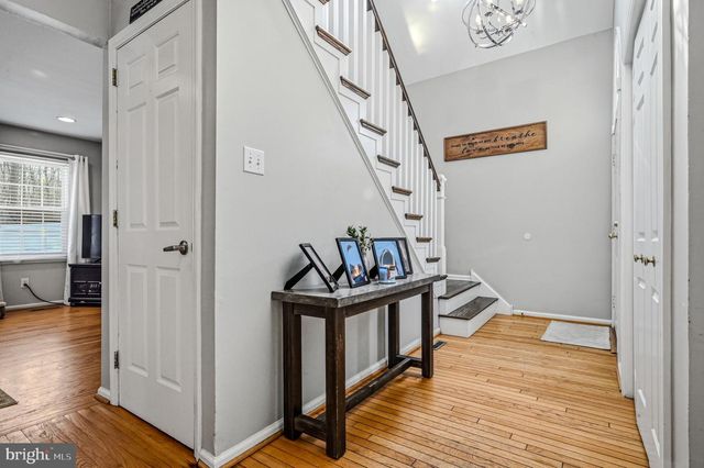 21 FARMINGDALE LN, Newark, DE 19711