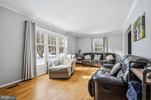 21 FARMINGDALE LN, Newark, DE 19711