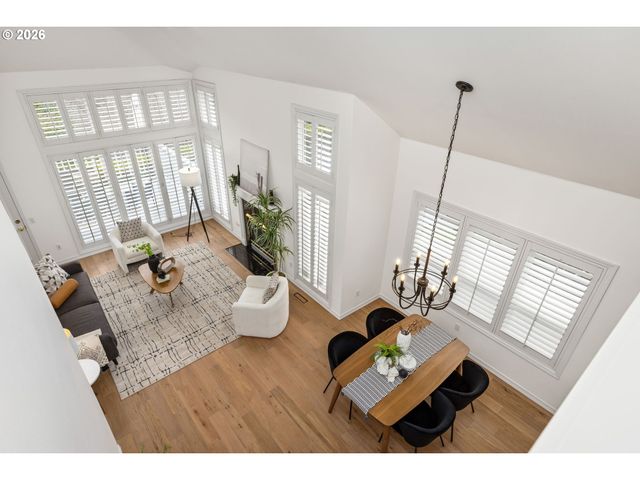 15424 Nw TEE Ct, Portland, OR 97229