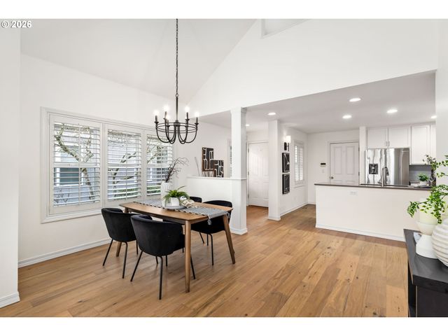 15424 Nw TEE Ct, Portland, OR 97229