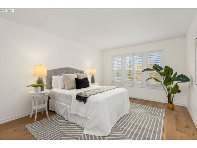 15424 Nw TEE Ct, Portland, OR 97229