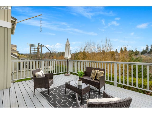 15424 Nw TEE Ct, Portland, OR 97229