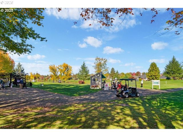 15424 Nw TEE Ct, Portland, OR 97229