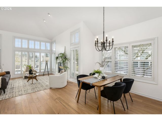 15424 Nw TEE Ct, Portland, OR 97229