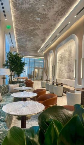 77 SE 5TH STREET 2905, Miami, FL 33131