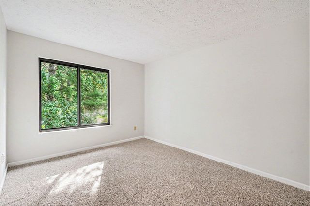 51 Springhouse Drive, Cold Spring, KY 41076