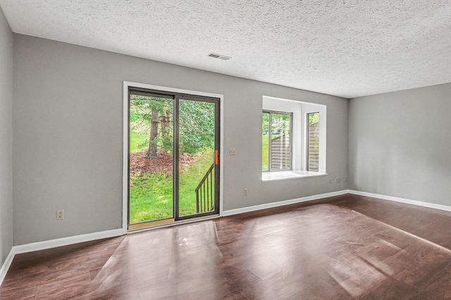 51 Springhouse Drive, Cold Spring, KY 41076
