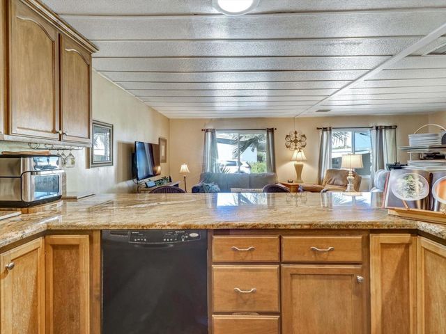 49305 California 74 139, Palm Desert, CA 92260