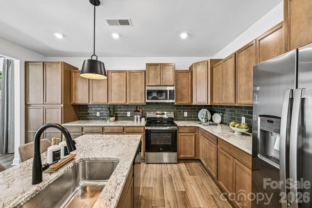 7567 Ethora Way 37, Charlotte, NC 28216