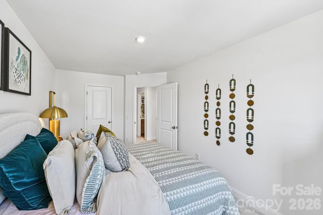 7567 Ethora Way 37, Charlotte, NC 28216