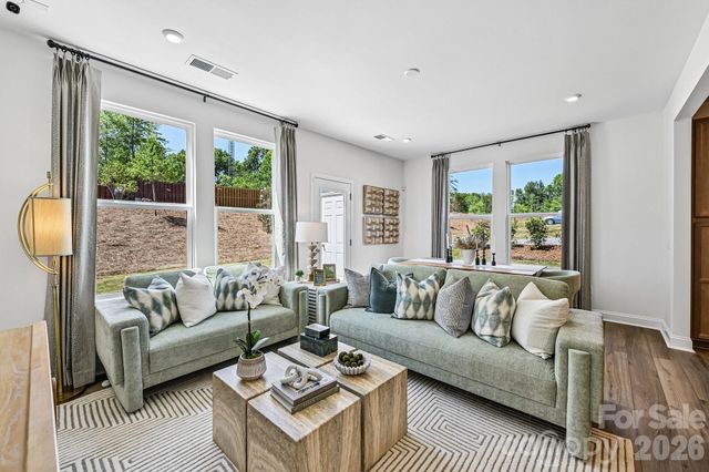 7567 Ethora Way 37, Charlotte, NC 28216