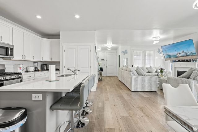 11727 S MORING POINT WAY, South Jordan, UT 84009