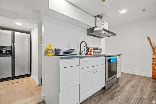 11727 S MORING POINT WAY, South Jordan, UT 84009