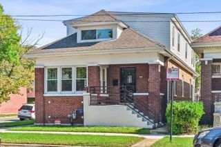 7801 S Eberhart Avenue, Chicago, IL 60619