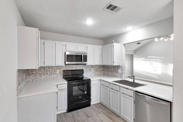 246 Pinyon Lane, Coppell, TX 75019