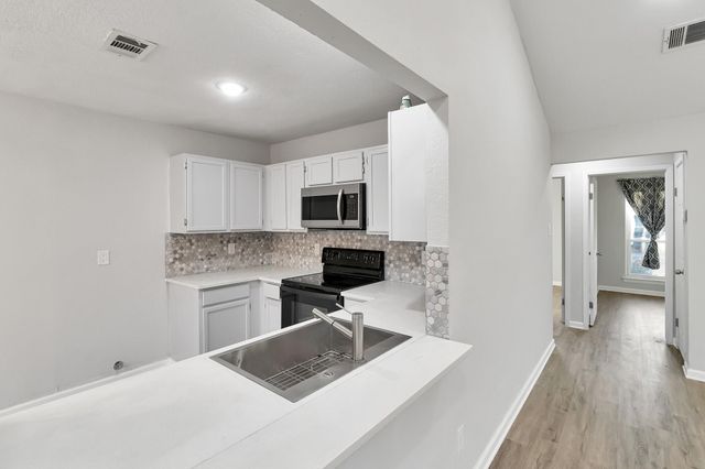 246 Pinyon Lane, Coppell, TX 75019