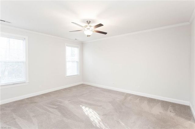 126 Creek Front LN, Suffolk, VA 23435