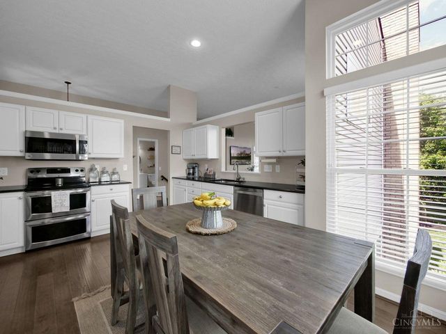 4120 E Village Drive, Mason, OH 45040