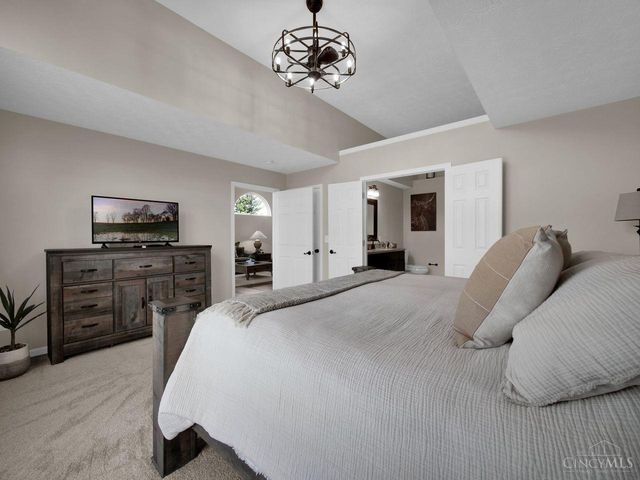 4120 E Village Drive, Mason, OH 45040
