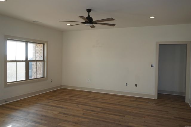 3121 Sistine Chapel Cir, Jonesboro, AR 72404