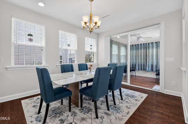 334 Stonehouse Drive, Apex, NC 27523