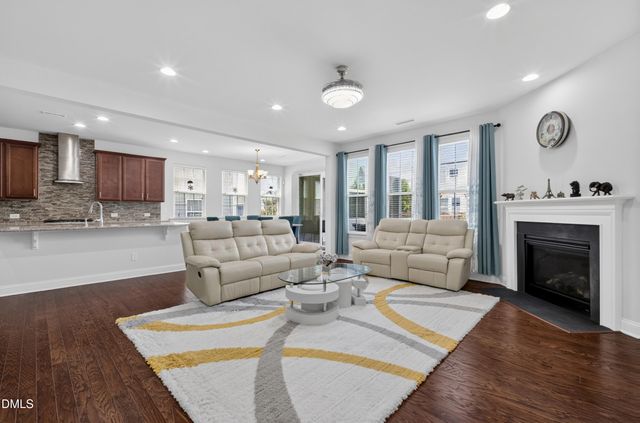 334 Stonehouse Drive, Apex, NC 27523