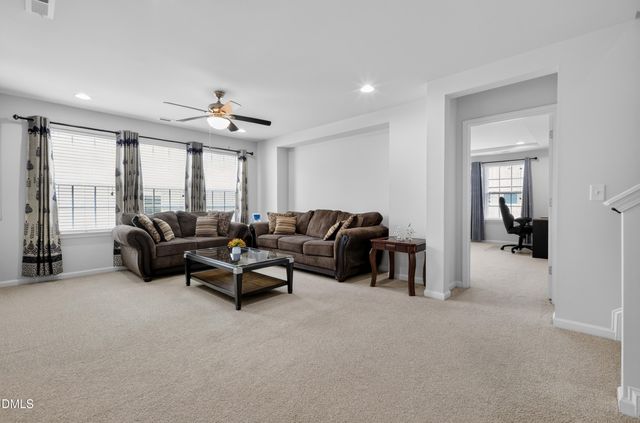 334 Stonehouse Drive, Apex, NC 27523