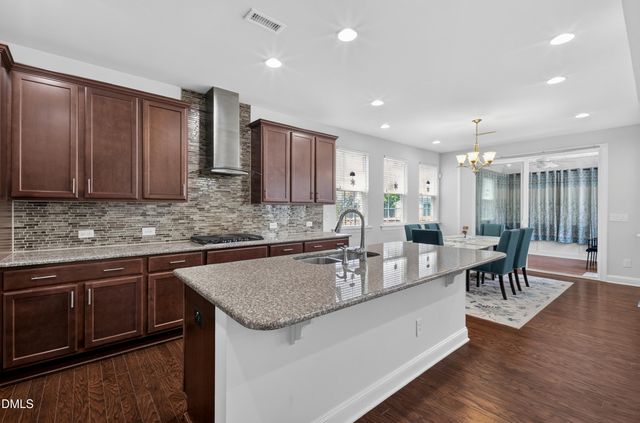 334 Stonehouse Drive, Apex, NC 27523