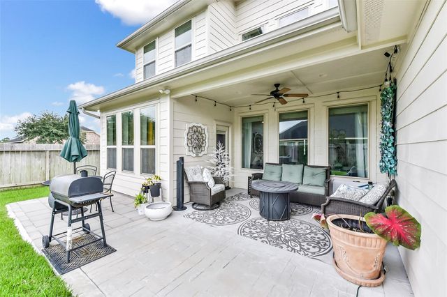 2111 Scissor Tail Road, Pearland, TX 77581