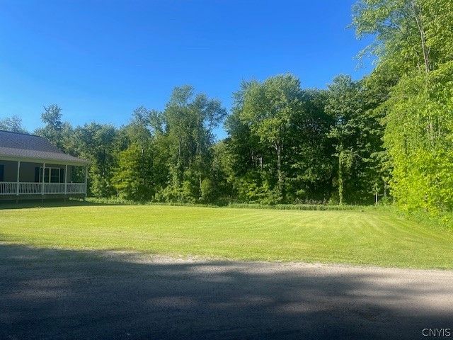 8 Brackett Road, Hannibal, NY 13074