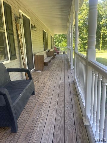 8 Brackett Road, Hannibal, NY 13074