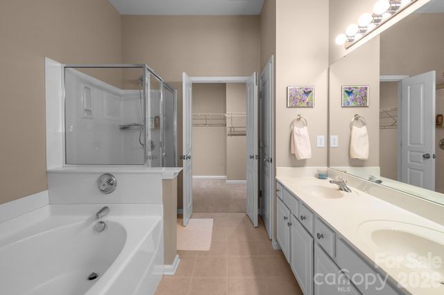 8339 Brookings Drive, Charlotte, NC 28269