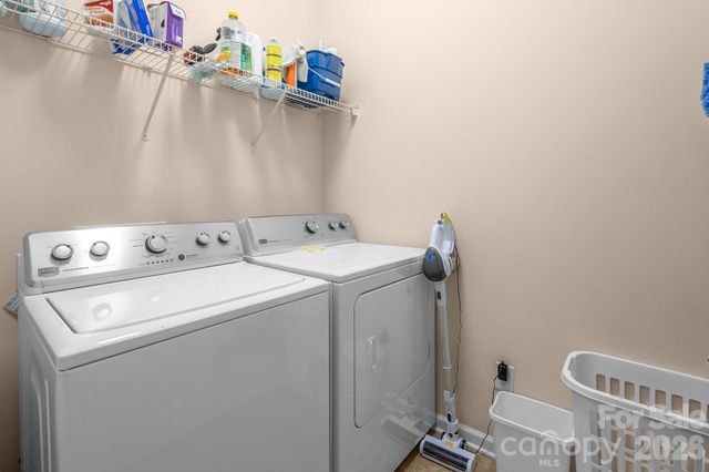 8339 Brookings Drive, Charlotte, NC 28269