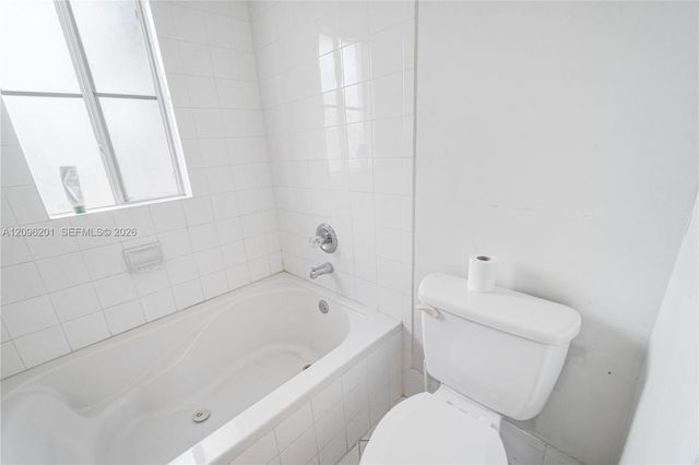 8810 W Flagler Street 4, Miami, FL 33174