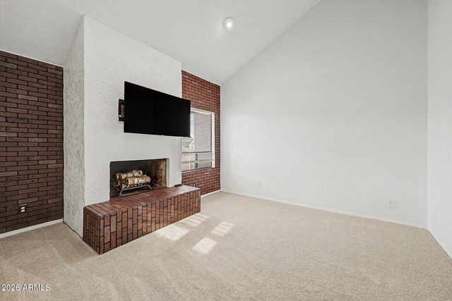 7502 E THOMAS Road 301, Scottsdale, AZ 85251