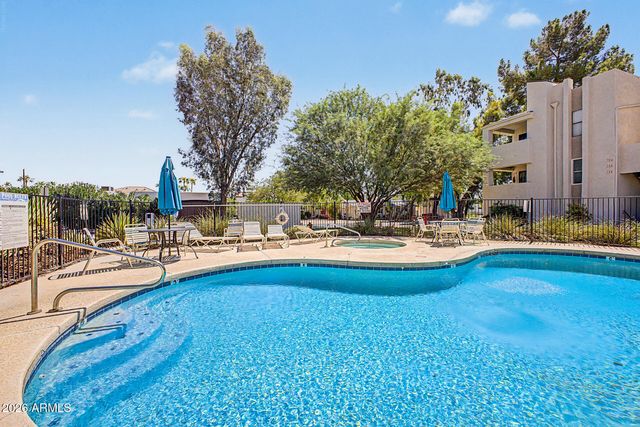 7502 E THOMAS Road 301, Scottsdale, AZ 85251