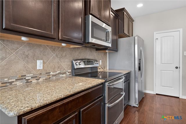 818 Terra Cotta Court, Harker Heights, TX 76548