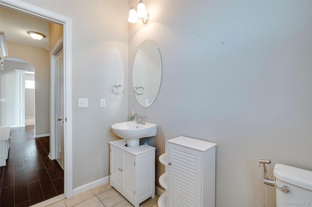 51026 Upland View Street, Canton Charter Township, MI 48188