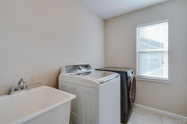 51026 Upland View Street, Canton Charter Township, MI 48188