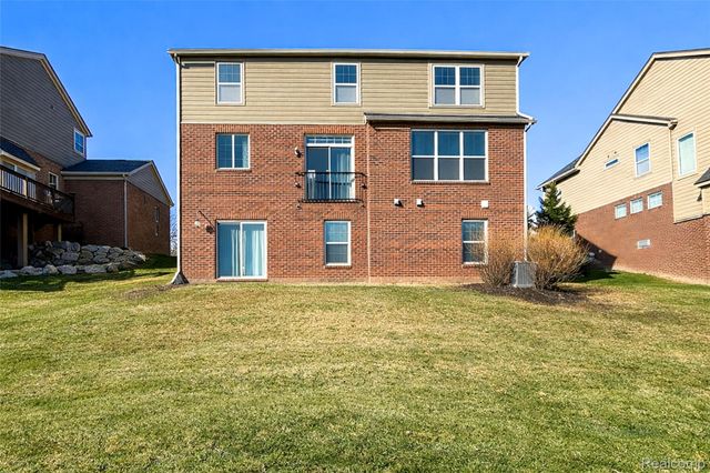 51026 Upland View Street, Canton Charter Township, MI 48188