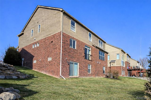 51026 Upland View Street, Canton Charter Township, MI 48188