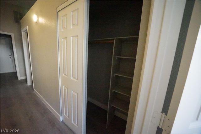 8964 Quarrystone Way, Las Vegas, NV 89123