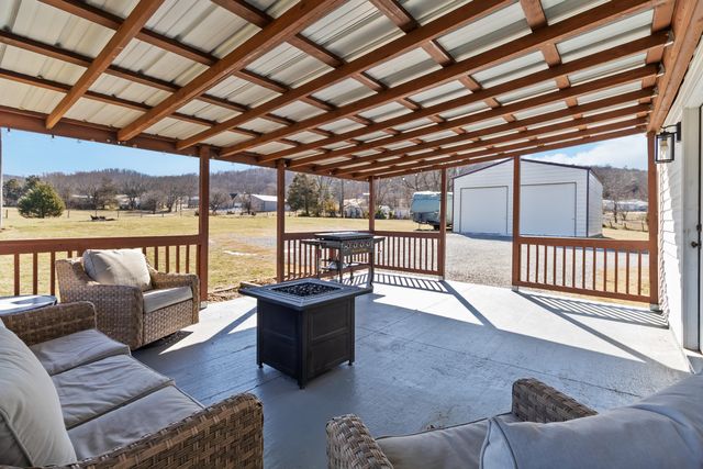 1890 Ky-3106, Monticello, KY 42633