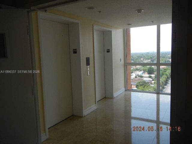 215 SW 42nd Ave PH07, Miami, FL 33134