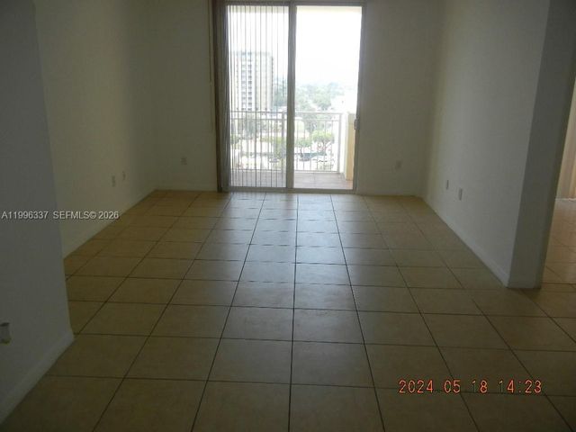 215 SW 42nd Ave PH07, Miami, FL 33134