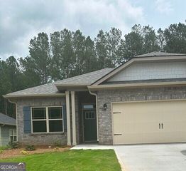 159 Magnolia Villas Drive, Cornelia, GA 30531